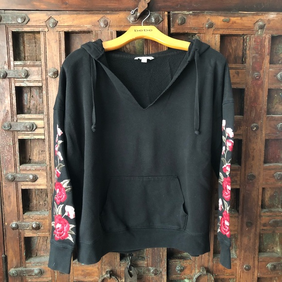 American Eagle Outfitters Tops - American Eagle Floral Embroidered Hoodie